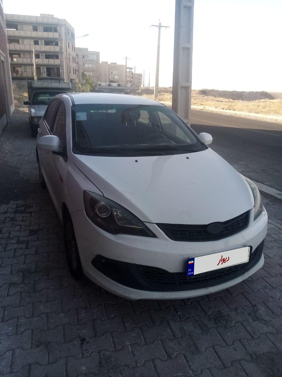 خودرو ام وی ام، 315 صندوقدار آگهی ann_19355893