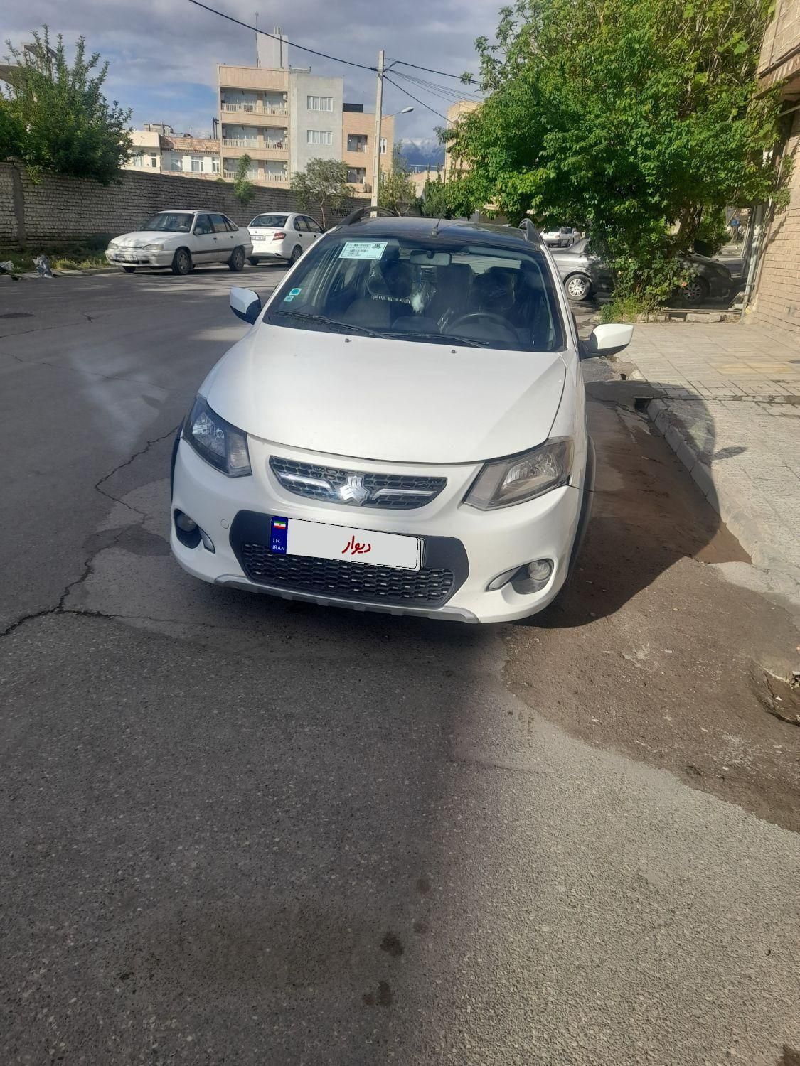 خودرو کوییک، R آگهی ann_19355958
