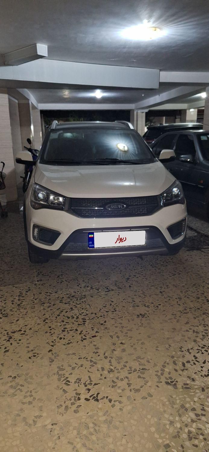 خودرو ام وی ام، X22 آگهی ann_19356148
