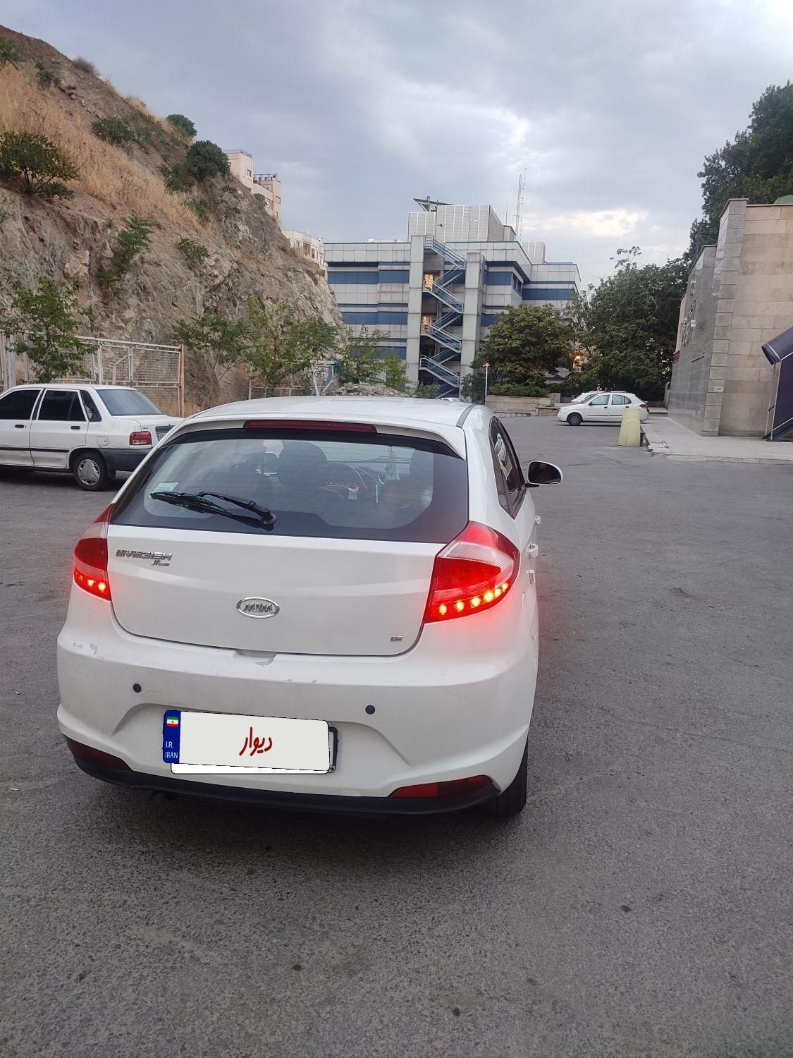 ام وی ام 315 هاچ بک ساده دنده ای - 1394