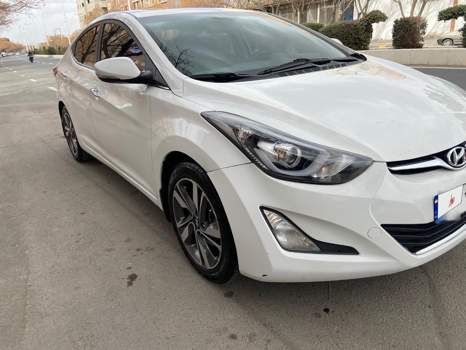 هیوندای النترا 1.8 لیتر - 2015
