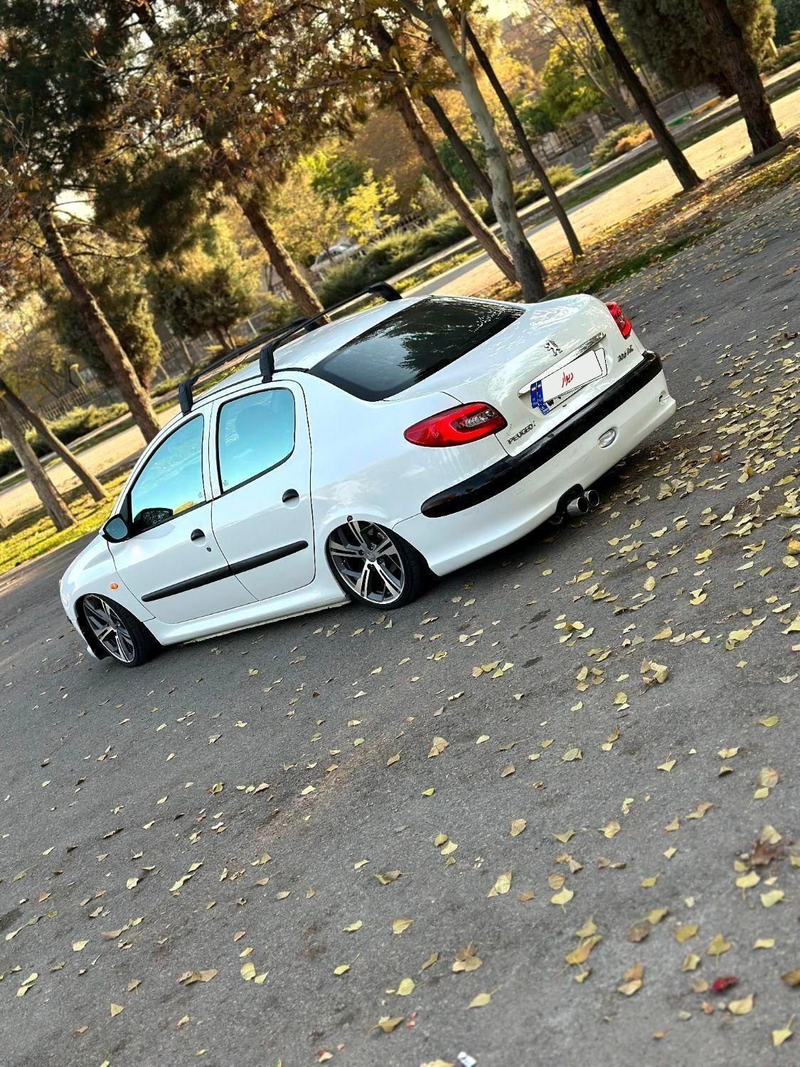 پژو ۲۰۶ صندوق دار v8 - 1396