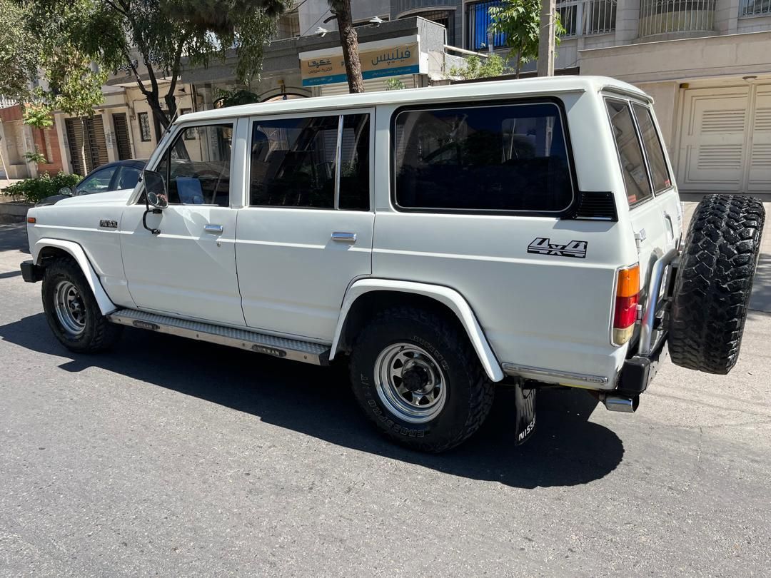 نیسان پاترول چهار درب 6 سیلندر - 1374