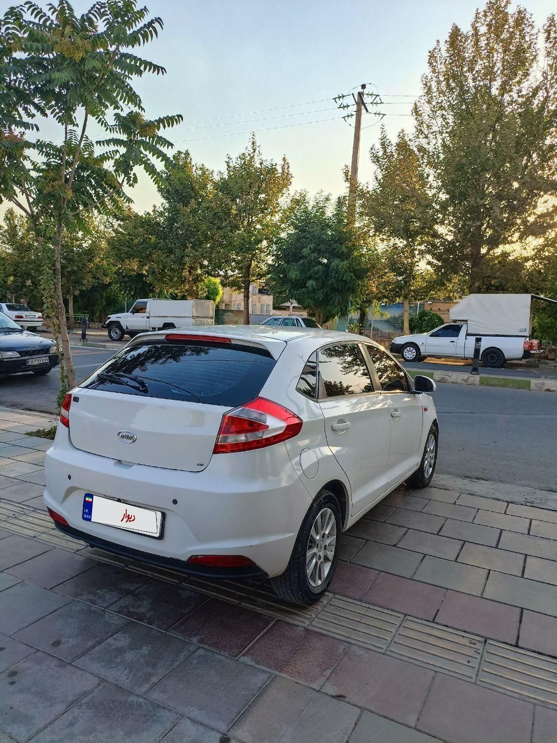 ام وی ام 315 هاچ بک ساده دنده ای - 1395