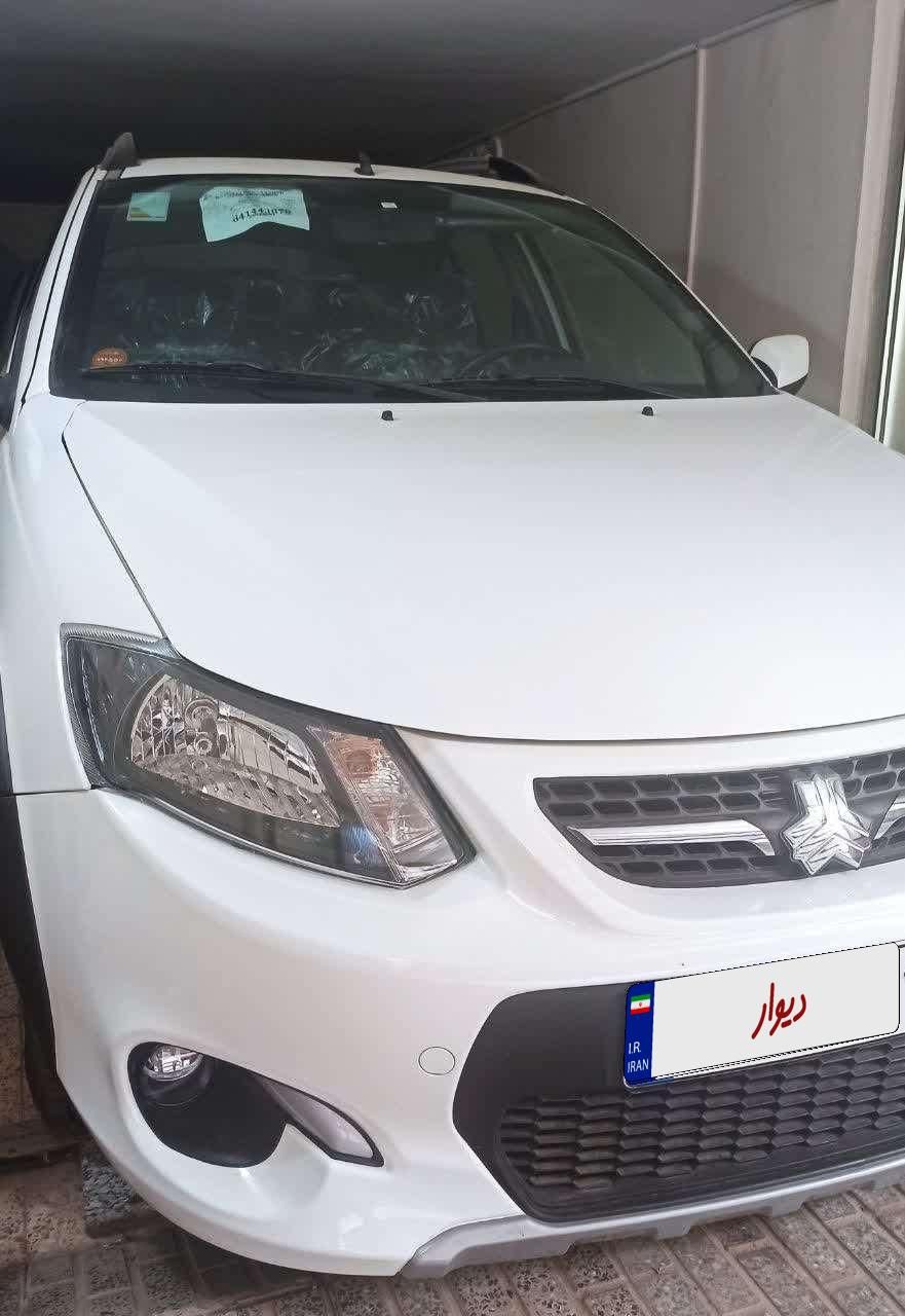 خودرو کوییک، معمولی آگهی ann_19357618