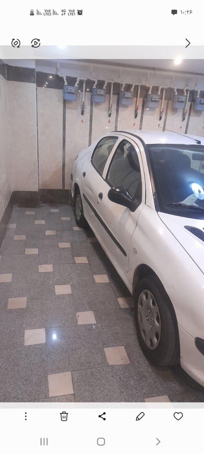 پژو ۲۰۶ صندوق دار v8 - 1396