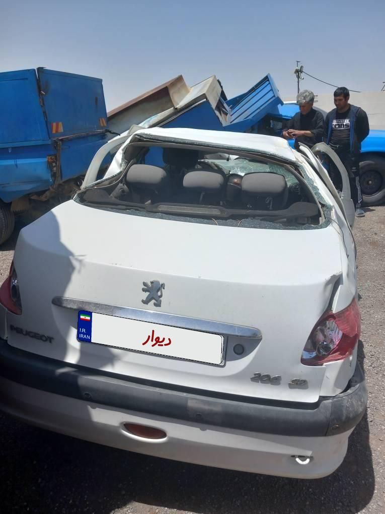 پژو ۲۰۶ صندوق دار v8 - 1391
