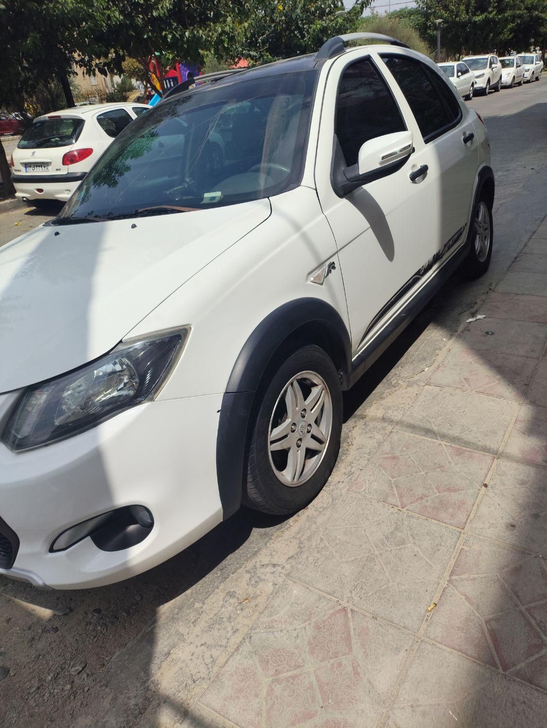 کوییک R دنده‌ای - 1401