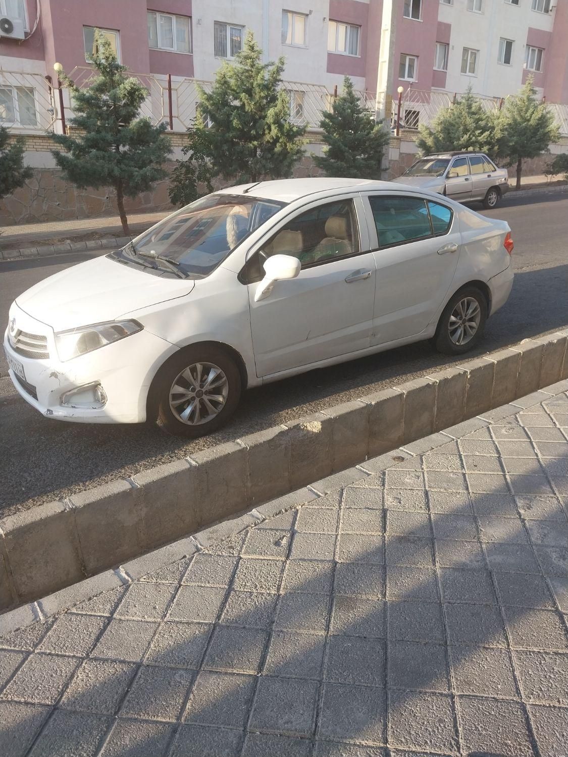 خودرو برلیانس، H230 آگهی ann_19358422