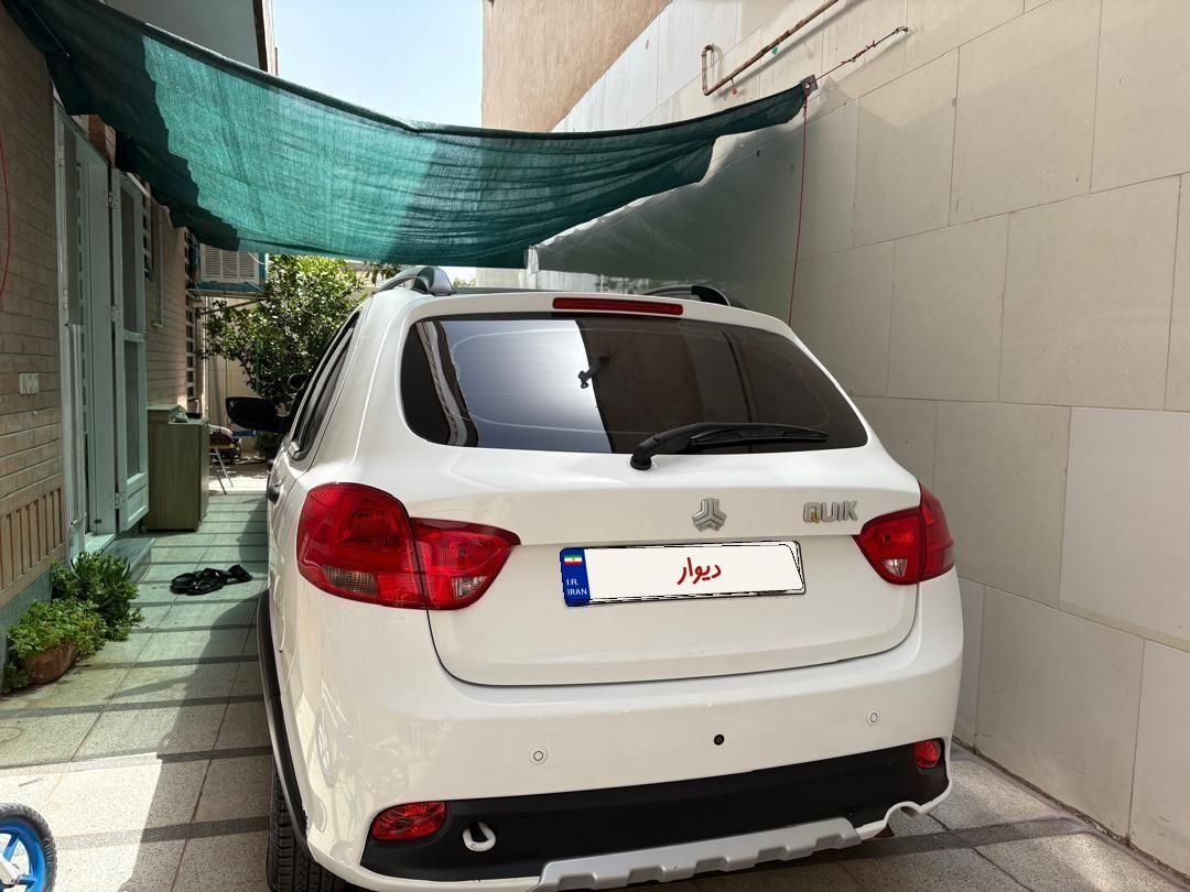 خودرو کوییک، R آگهی ann_19358840