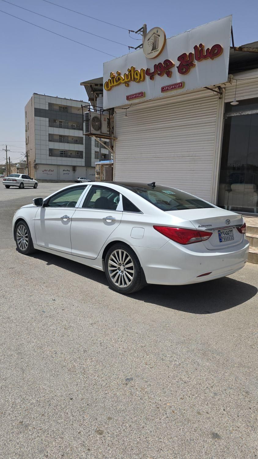 هیوندای سوناتا فول YF - 2014