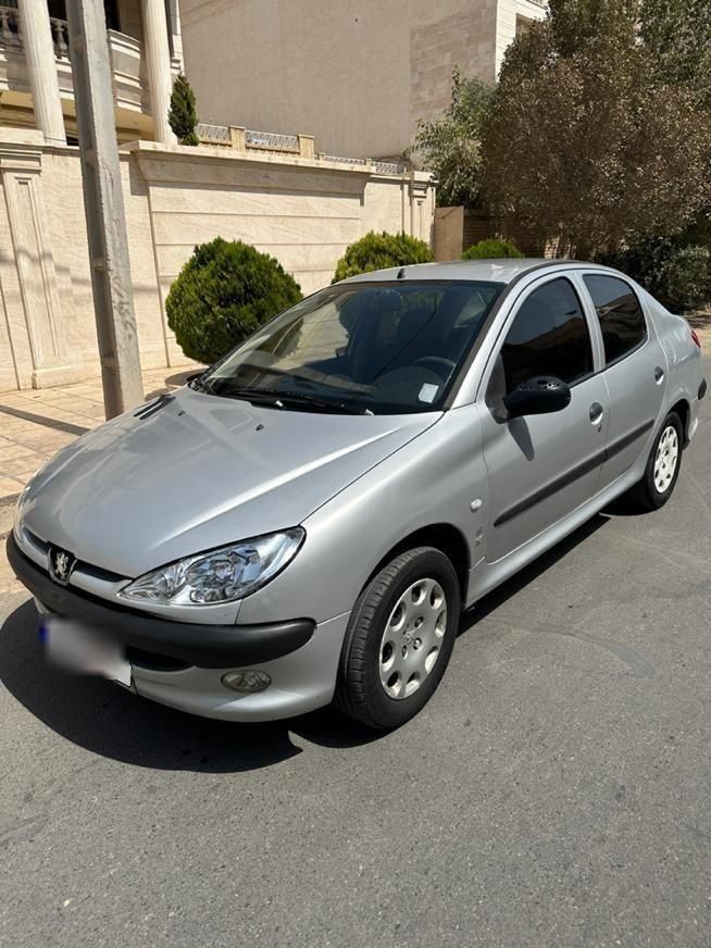 پژو ۲۰۶ صندوق دار v10 - 1390