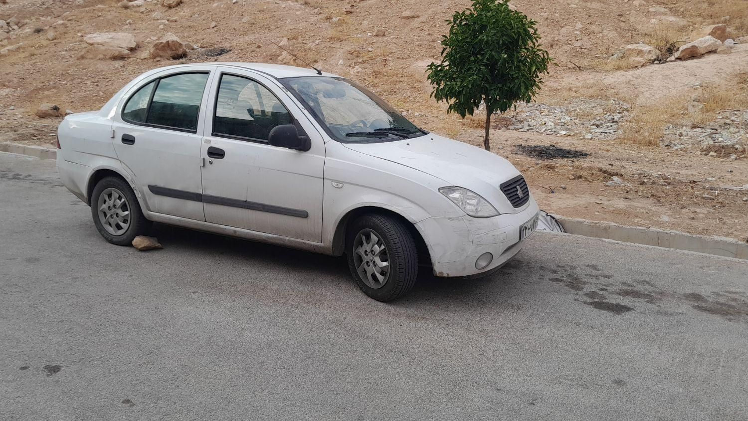 تیبا صندوق دار LX - 1390