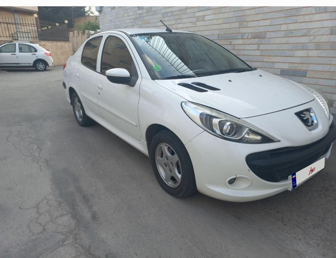 پژو ۲۰۷ صندوق دار اتوماتیک - 1398