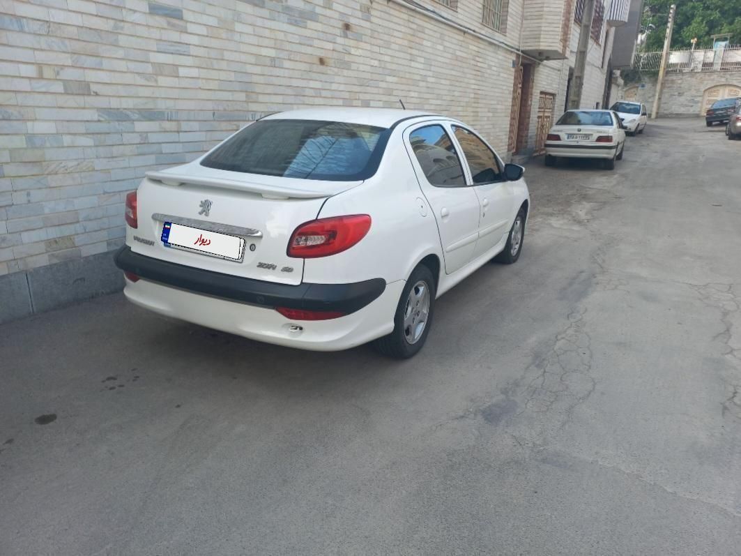 پژو ۲۰۷ صندوق دار اتوماتیک - 1398