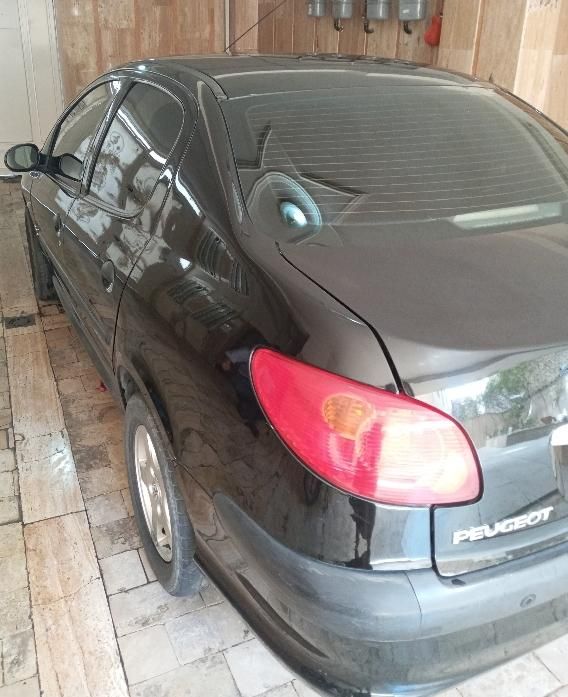 پژو ۲۰۶ صندوق دار v8 - 1394