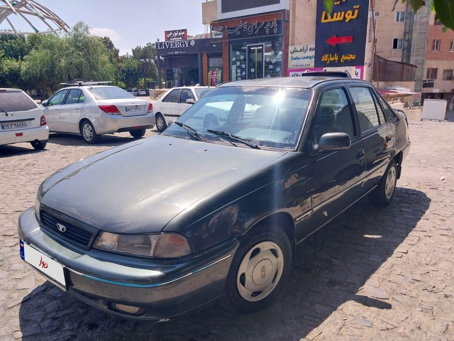 دوو سیلو سدان - 1382