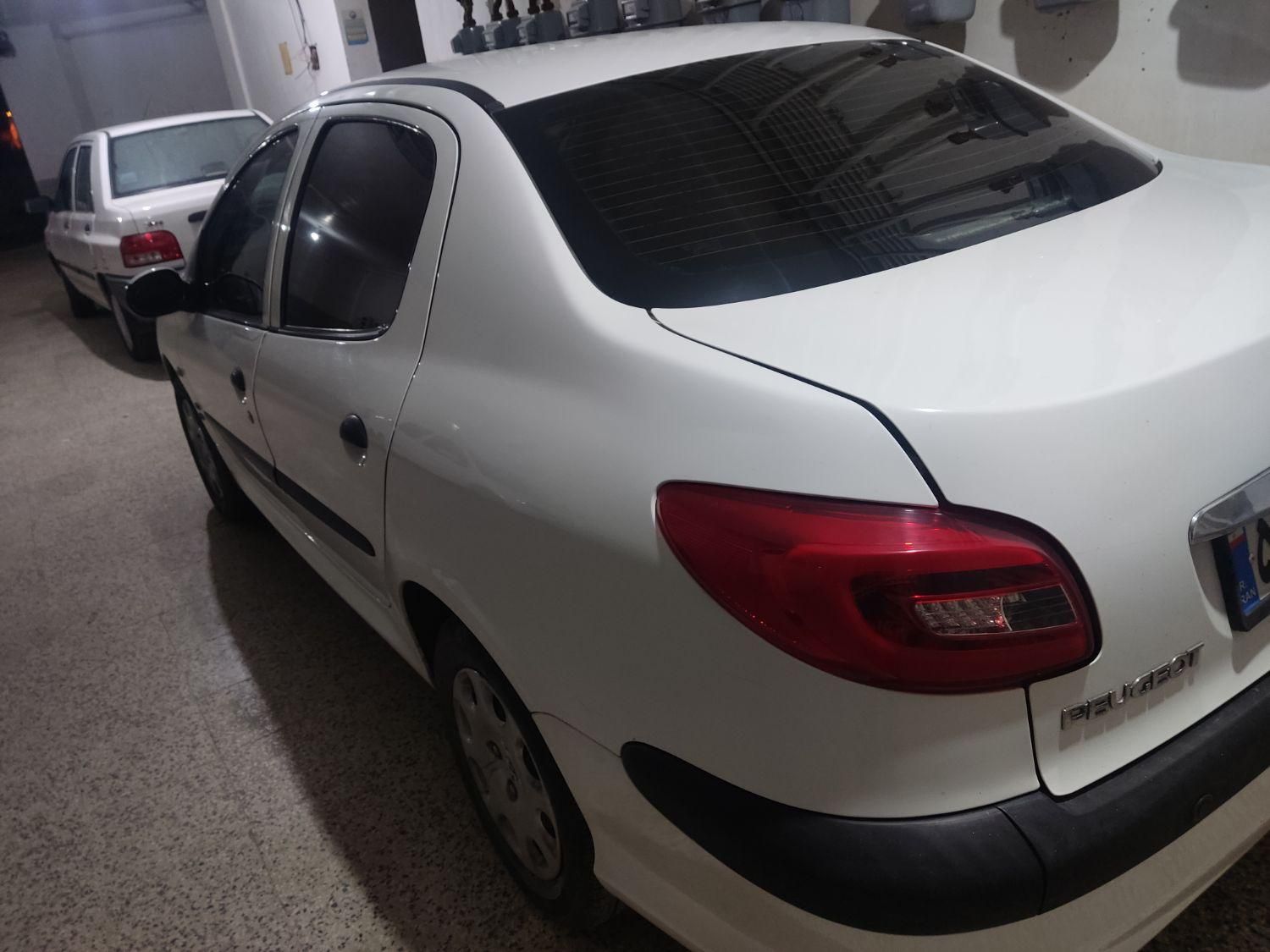 خودرو پژو، ۲۰۶ صندوق دار آگهی ann_19359746
