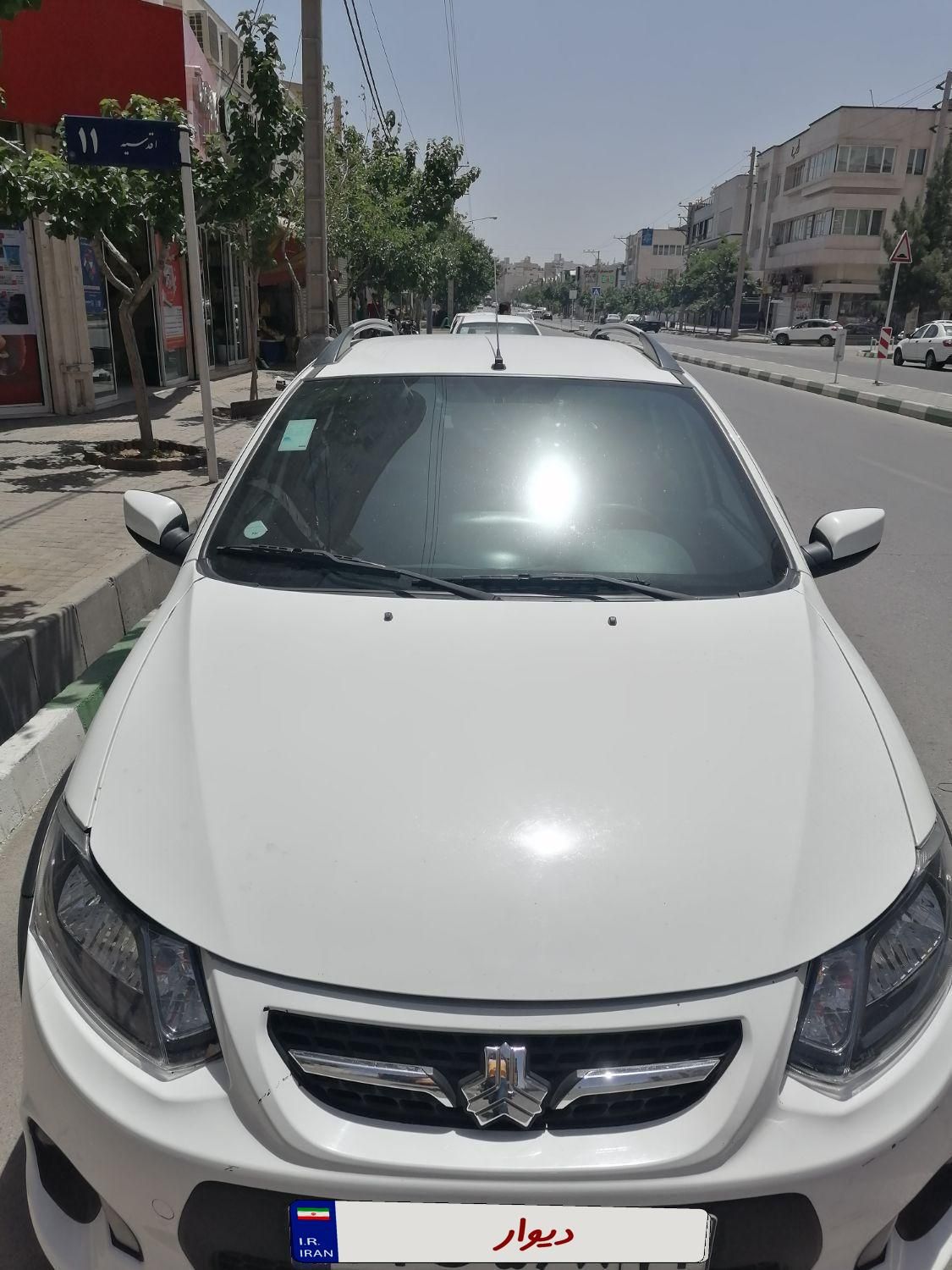 خودرو کوییک، معمولی آگهی ann_19359781