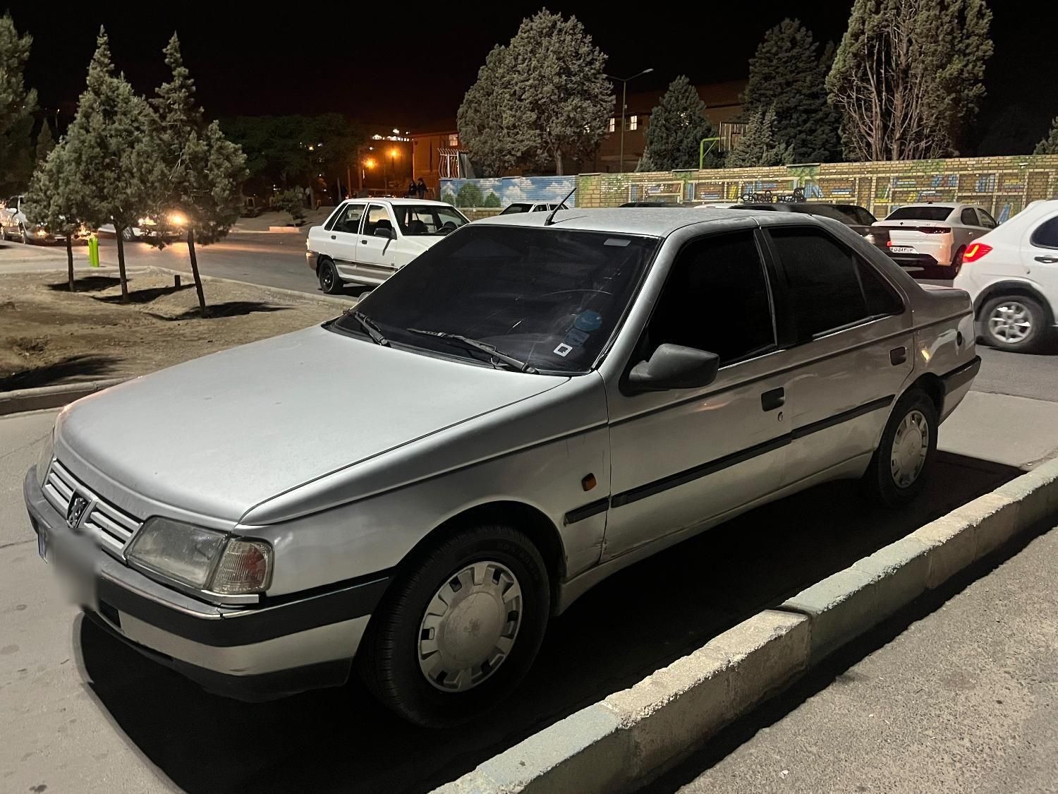 خودرو پژو، 405 آگهی ann_19360300