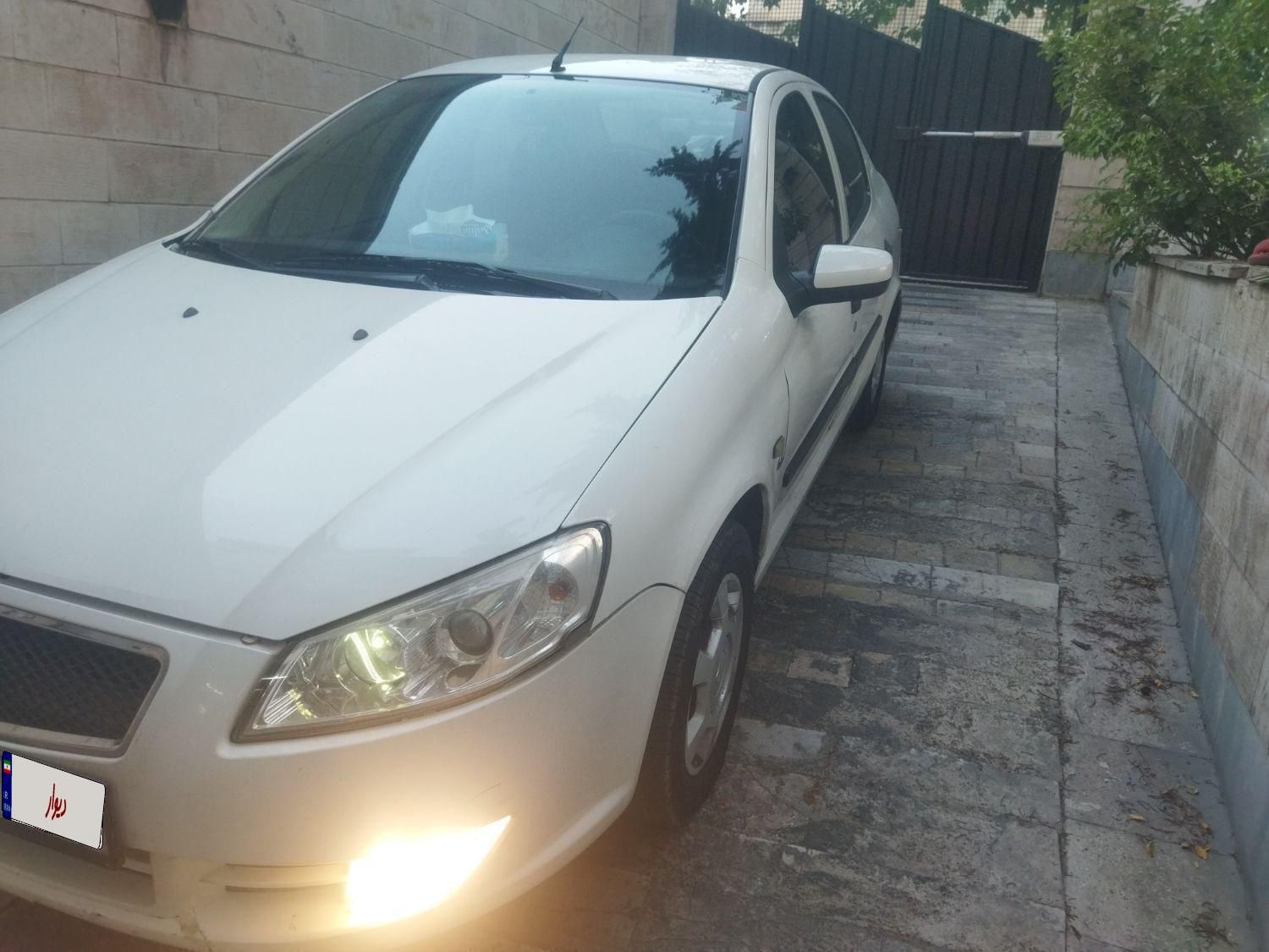 خودرو رانا، LX آگهی ann_19360309