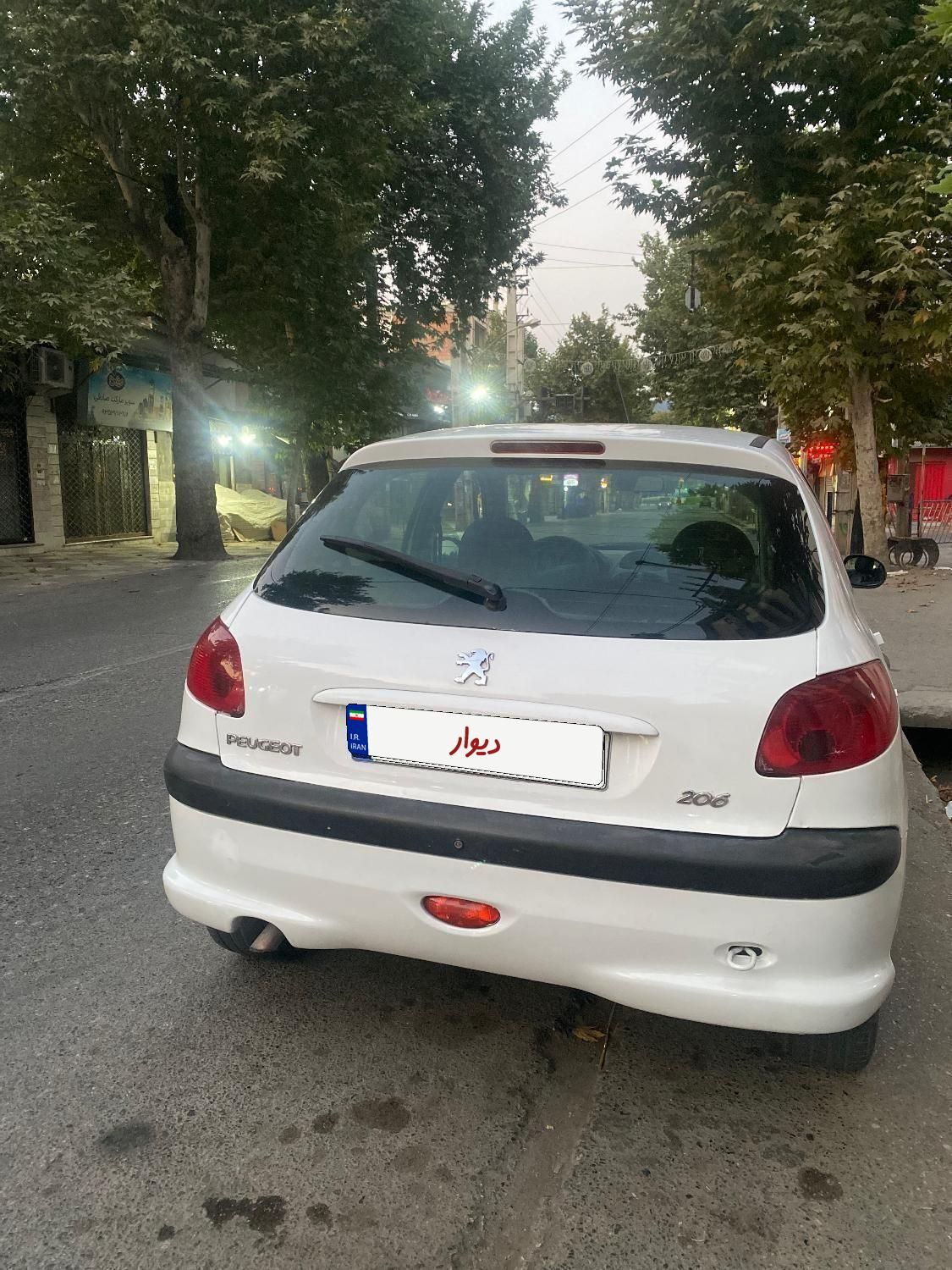 پژو 206 تیپ 2 - 1390