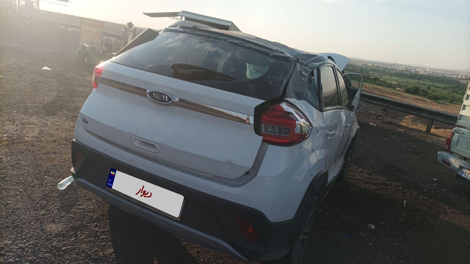ام وی ام X22 دنده‌ای لاکچری - 1396