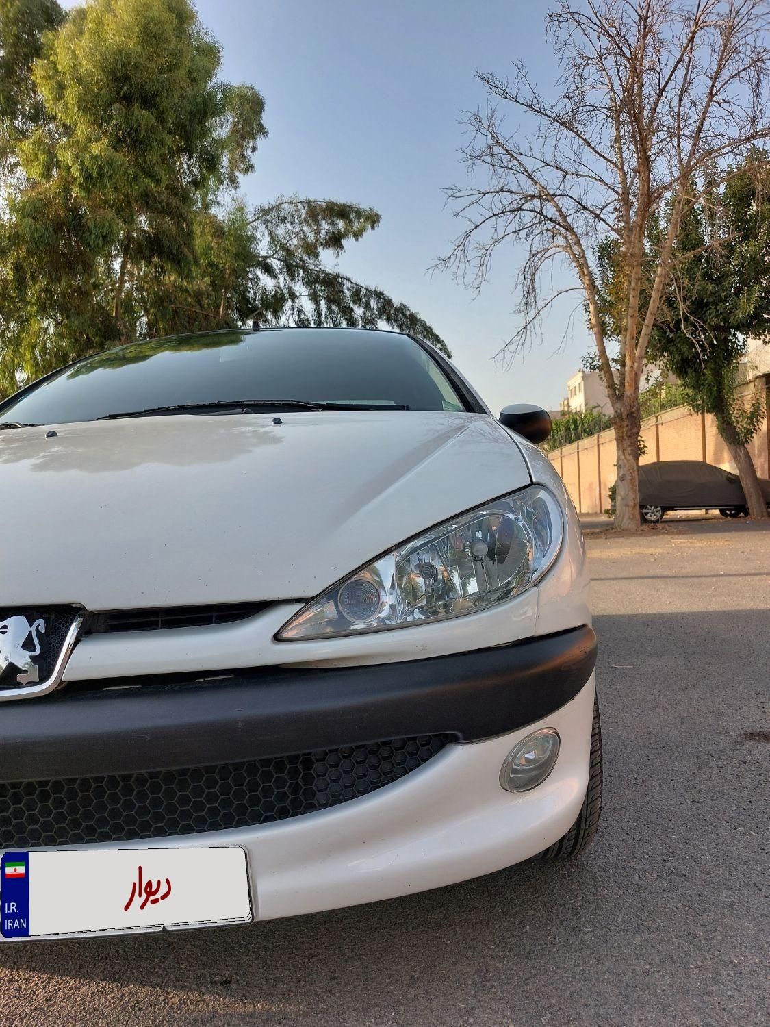 پژو ۲۰۶ صندوق دار v8 - 1393