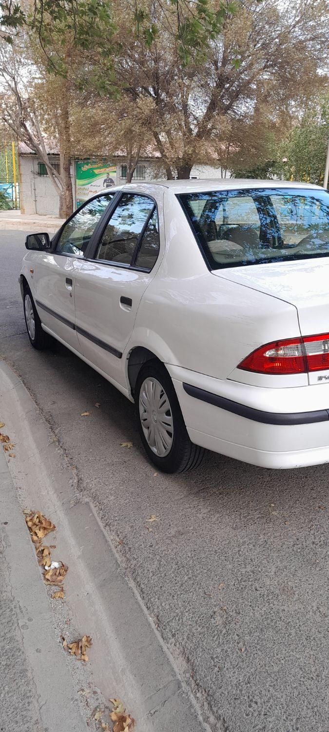 سمند LX XU7 - 1395