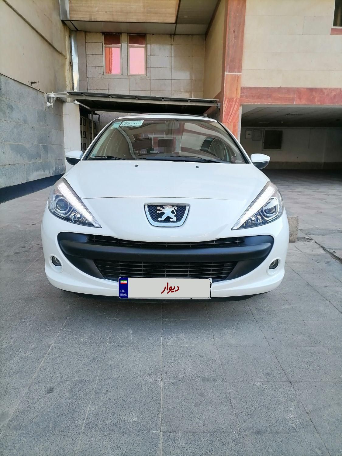 پژو 207 دنده‌ای فرمان هیدرولیک - 1403