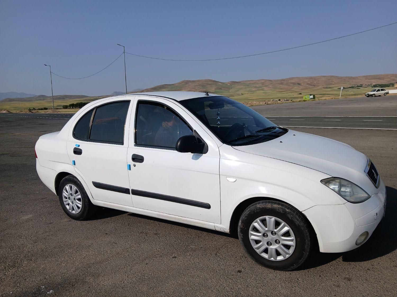تیبا صندوق دار EX - 1395