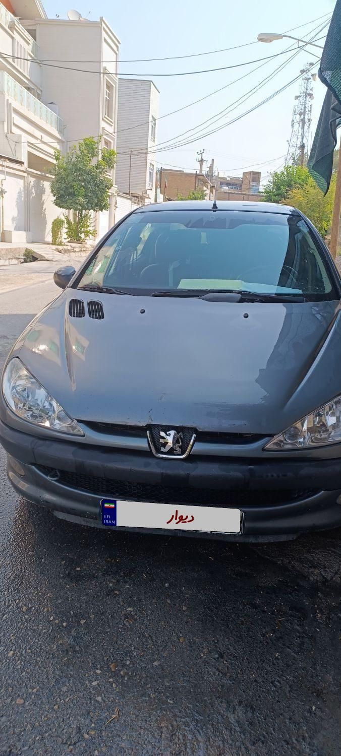 پژو ۲۰۶ صندوق دار v8 - 1391
