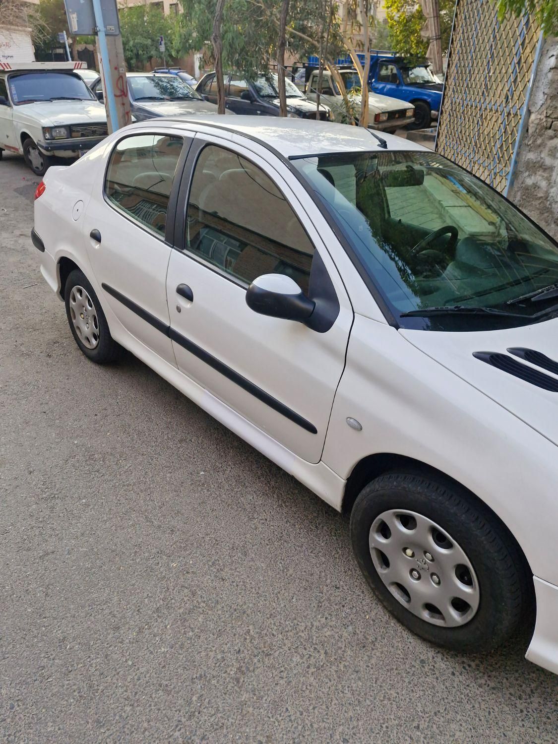 پژو ۲۰۶ صندوق دار v9 - 1386