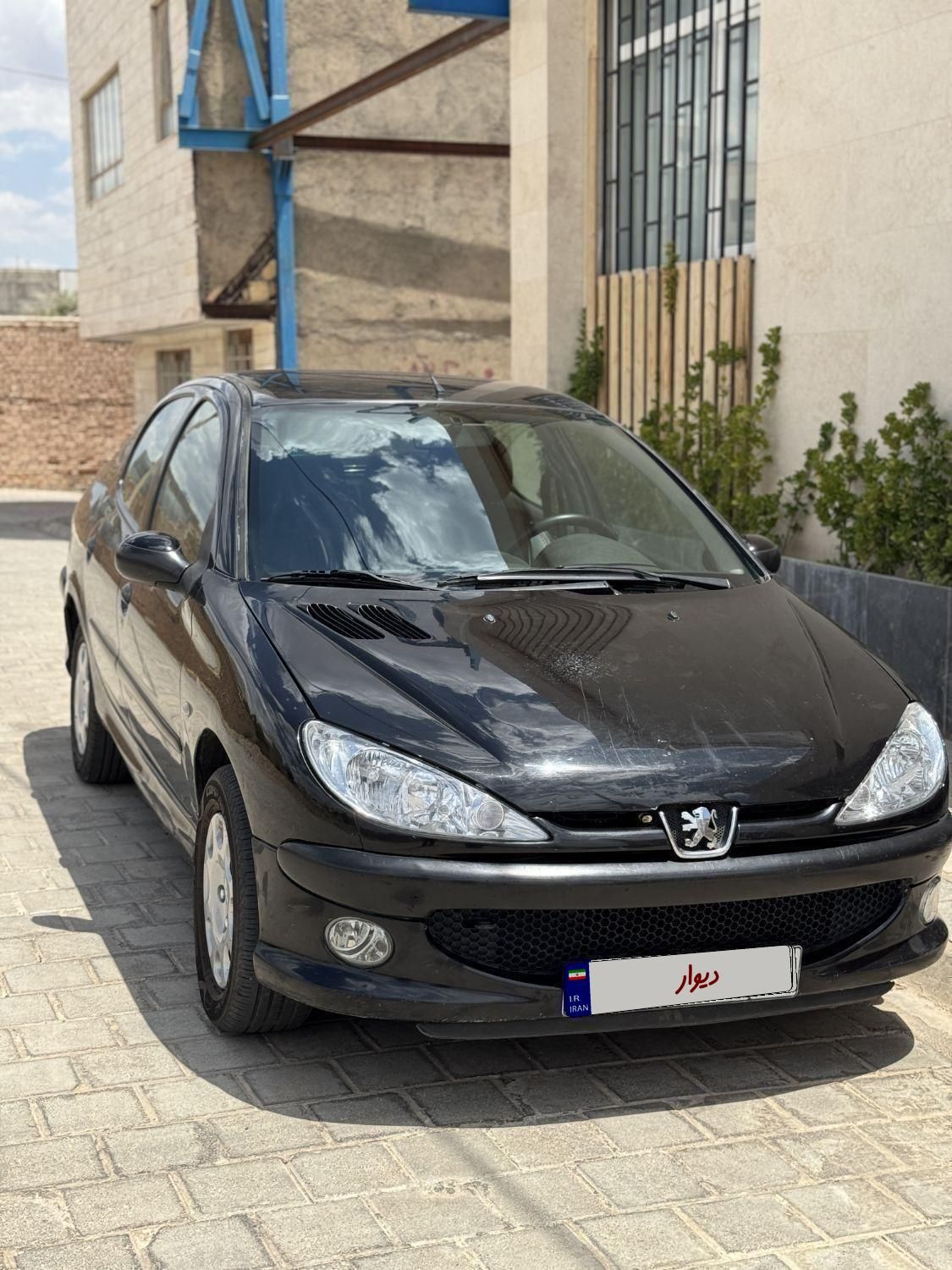 پژو ۲۰۶ صندوق دار v8 - 1386