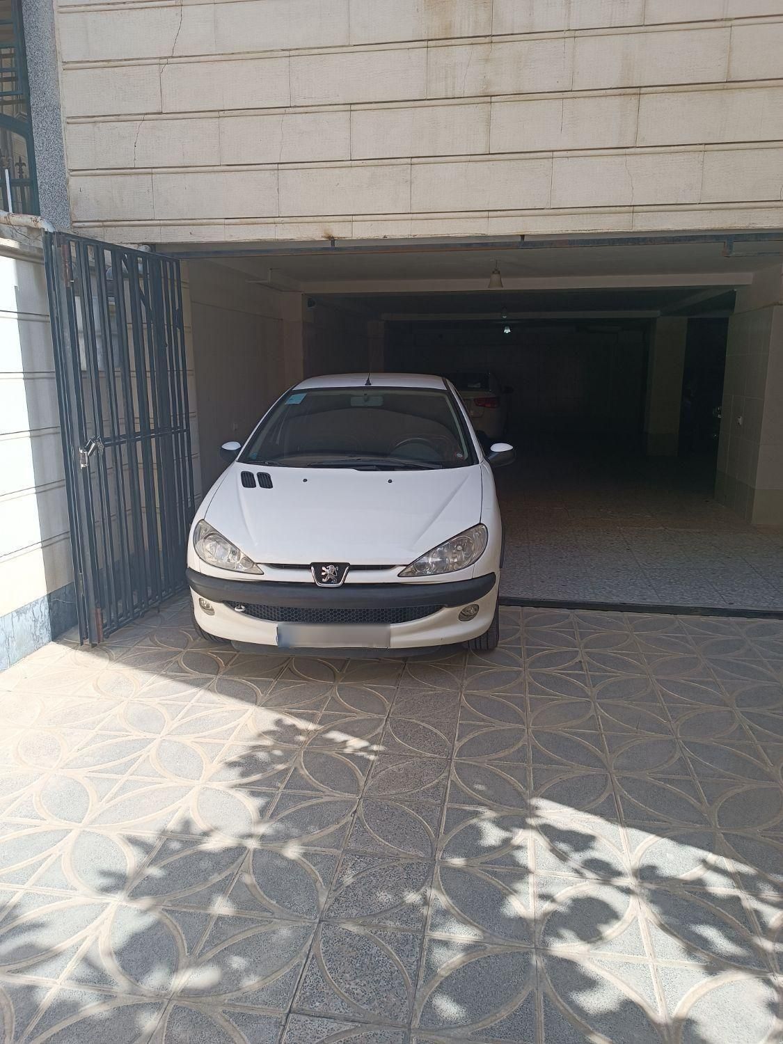 خودرو پژو، ۲۰۶ صندوق دار آگهی ann_19361492