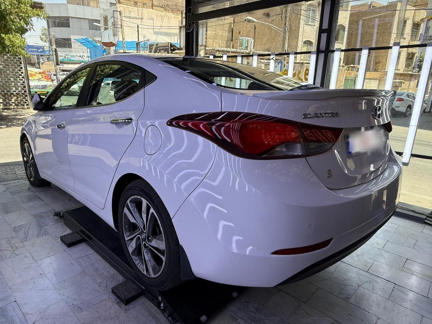 هیوندای النترا 1.8 لیتر - 2014