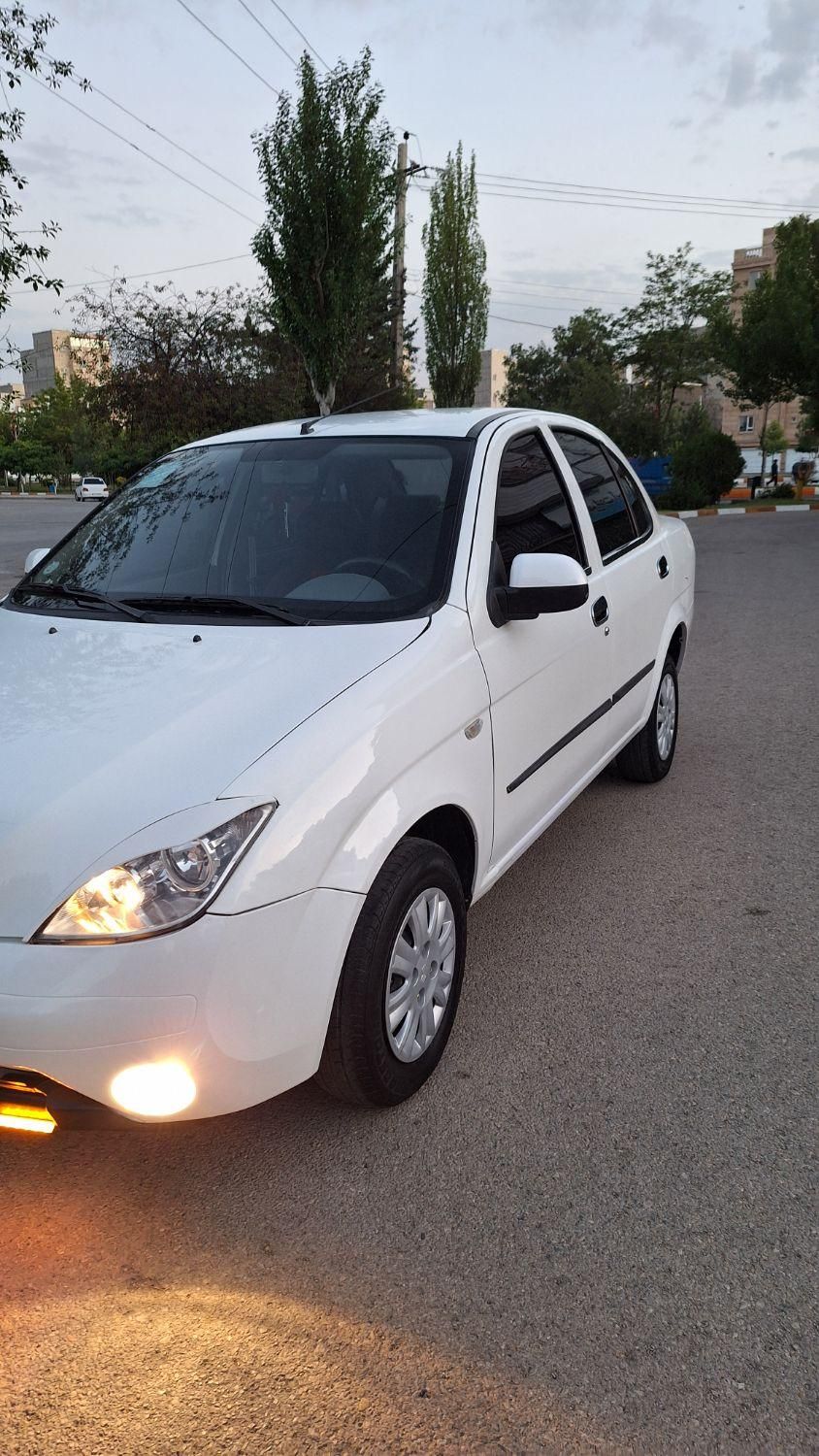 تیبا صندوق دار SX - 1400
