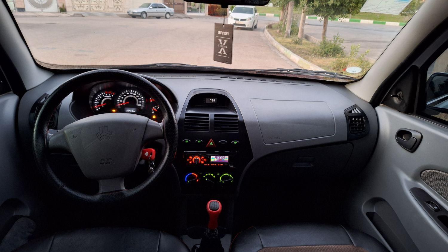 تیبا صندوق دار SX - 1400