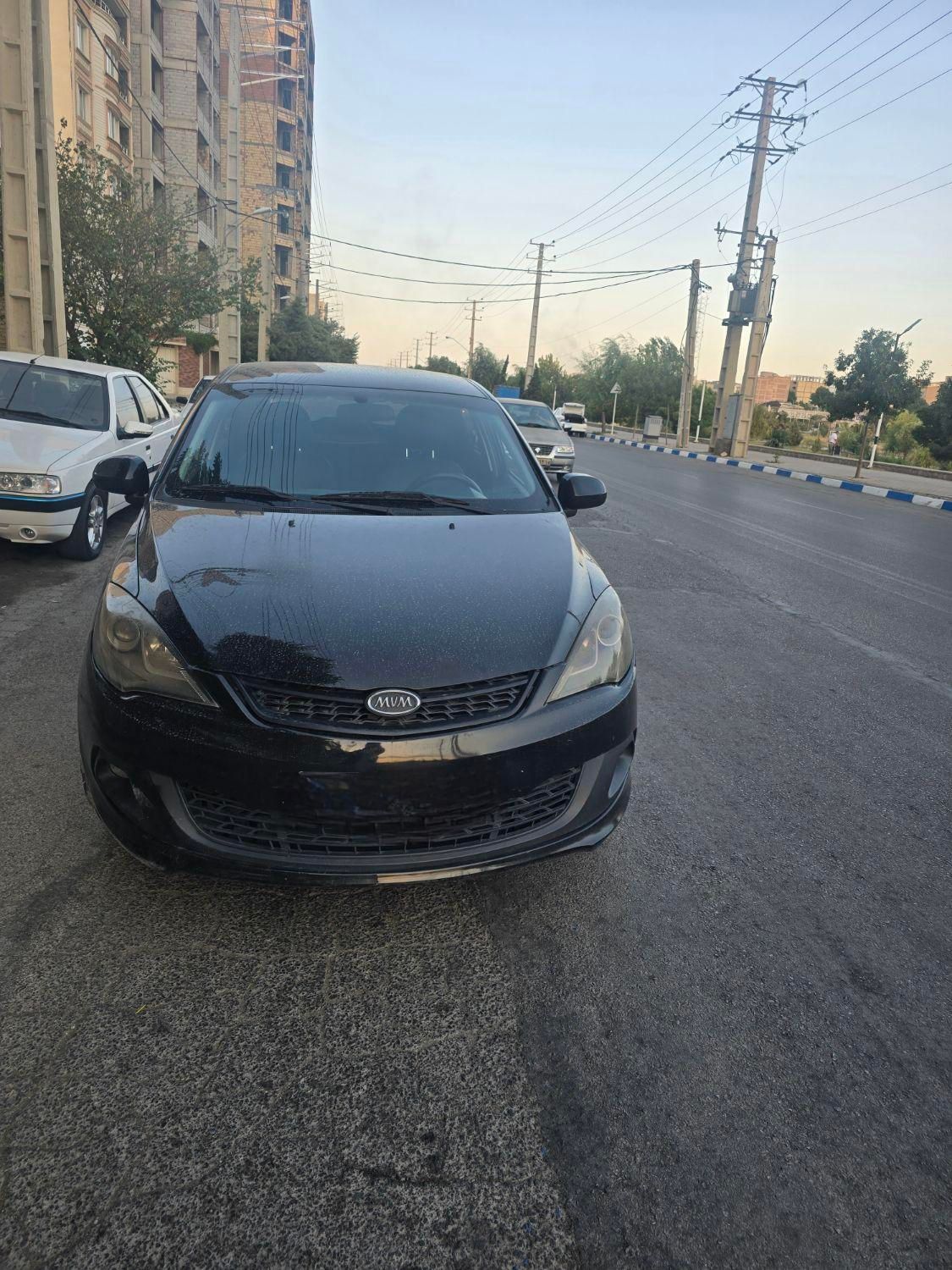 خودرو ام وی ام، 315 هاچ بک آگهی ann_19361637