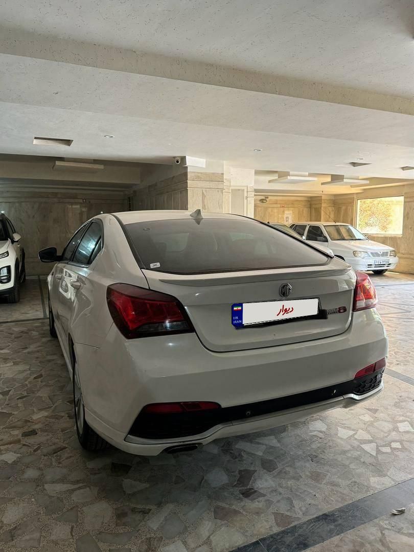 ام جی 6 لیفت بک GT فیس قدیم - 2015