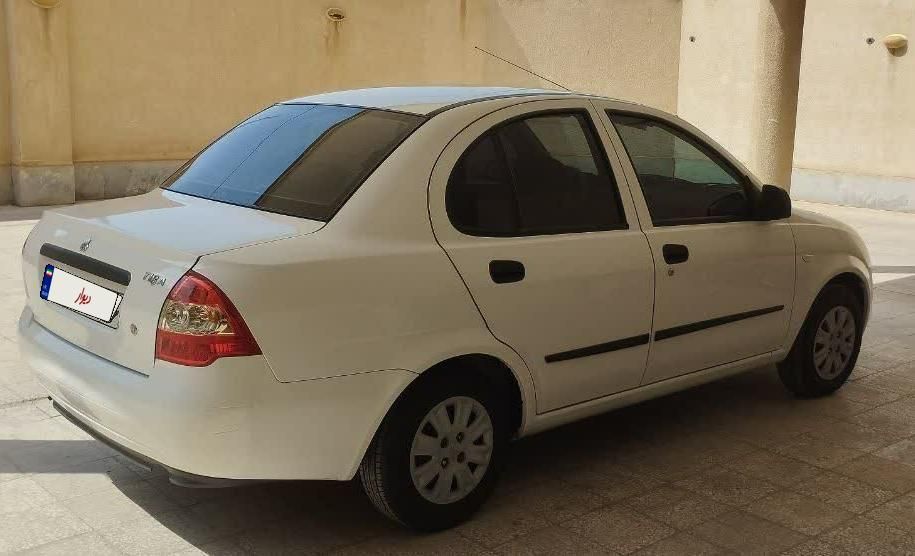 تیبا صندوق دار SX - 1401