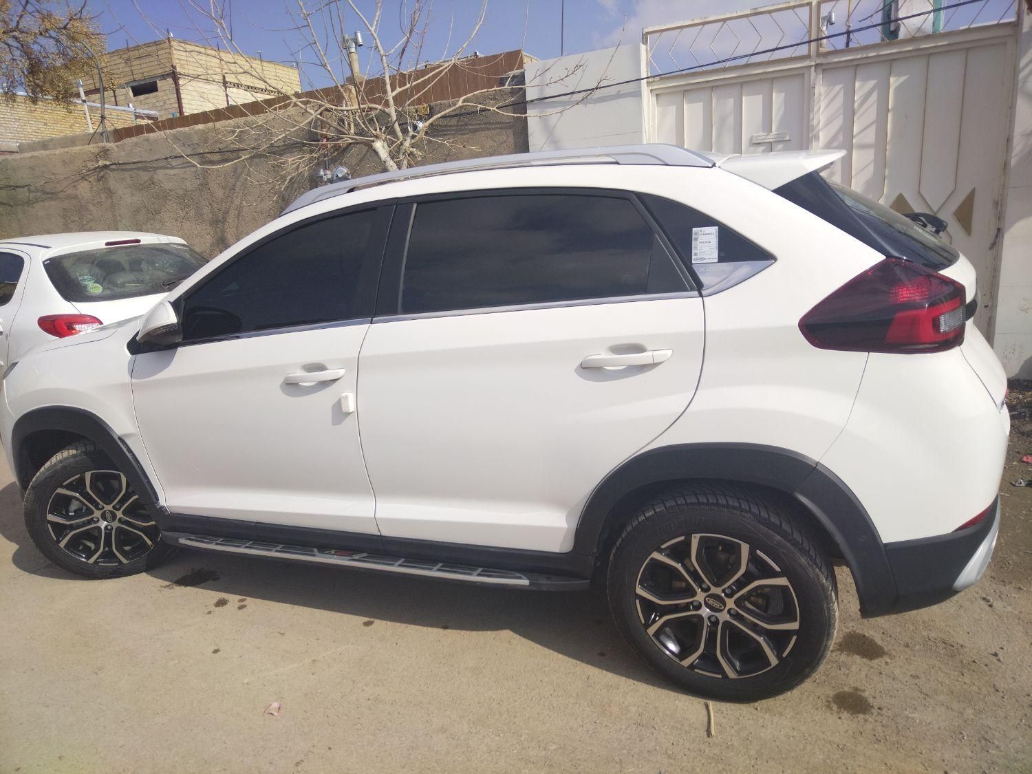 ام وی ام X22 پرو اتوماتیک اکسلنت - 1402