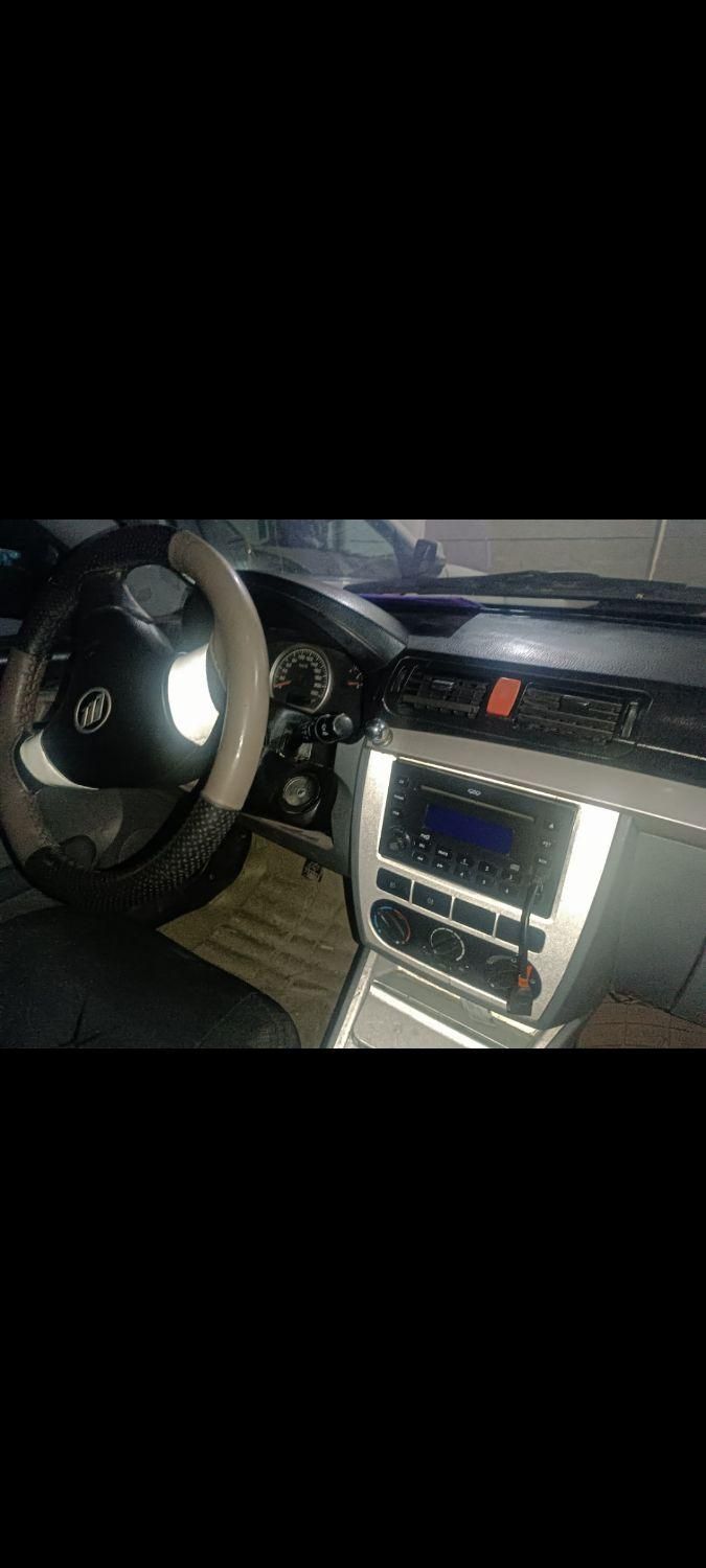 لیفان 520 دنده‌ای - 1388