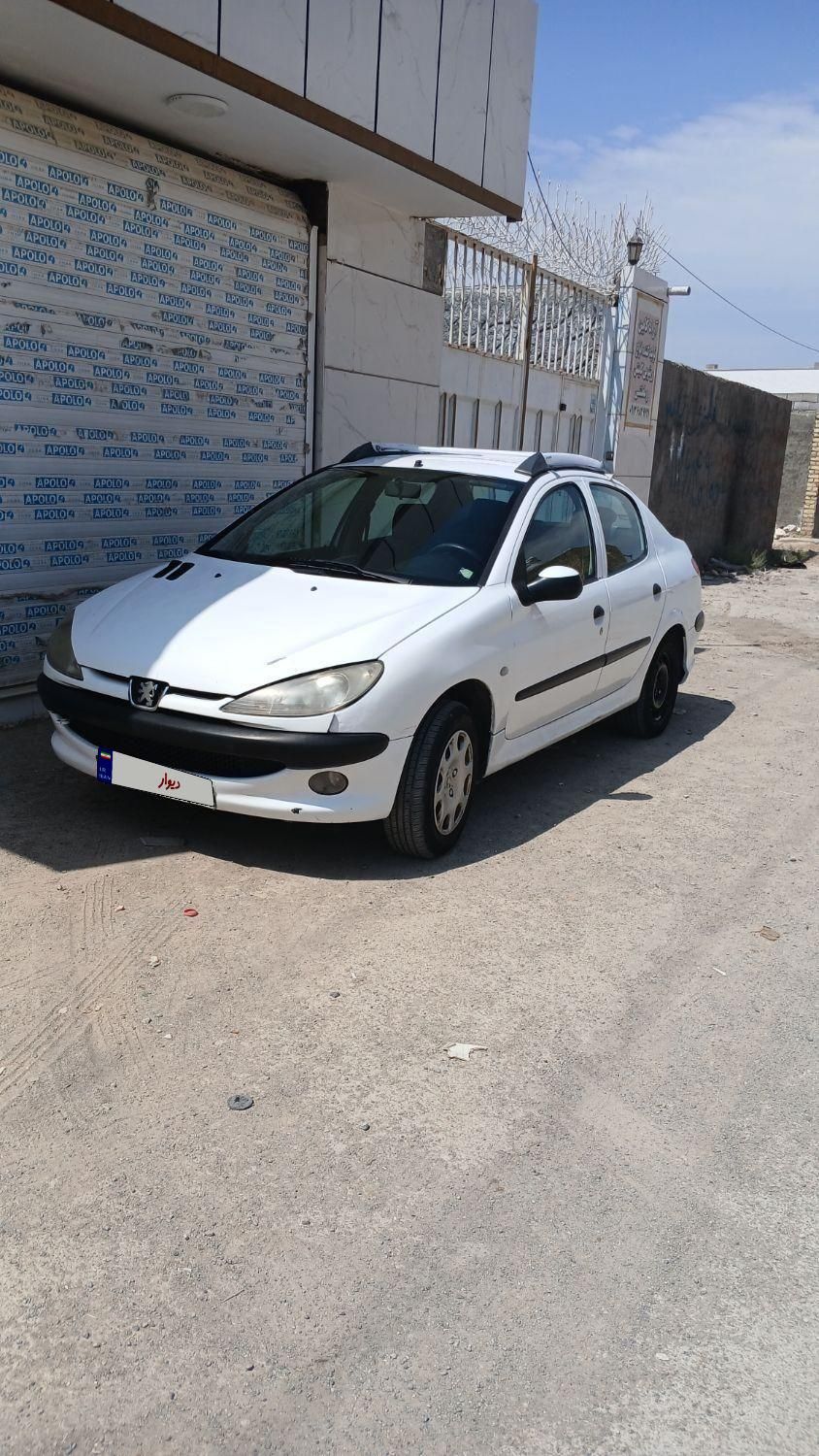پژو ۲۰۶ صندوق دار v8 - 1390