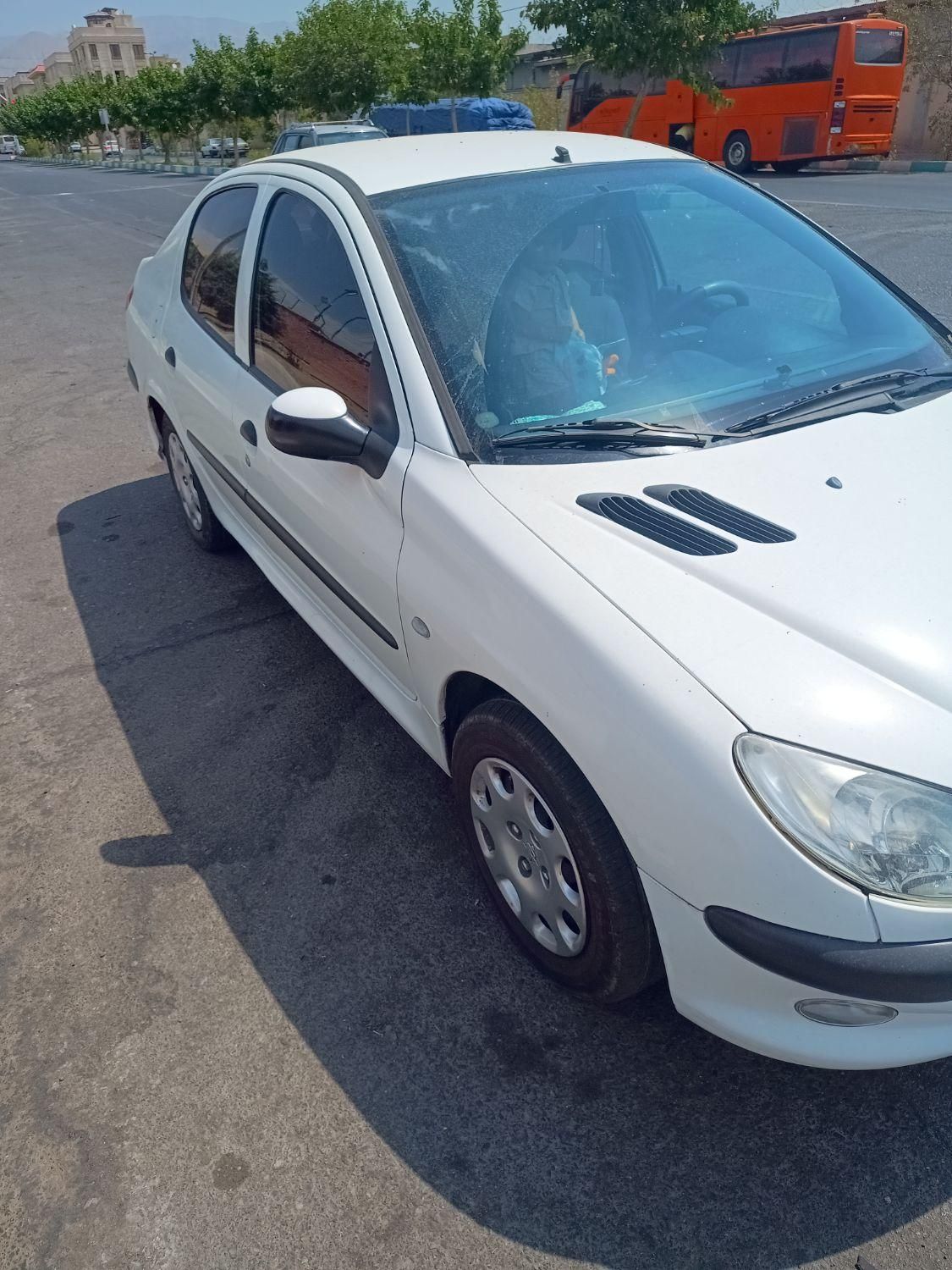 پژو ۲۰۶ صندوق دار v8 - 1394
