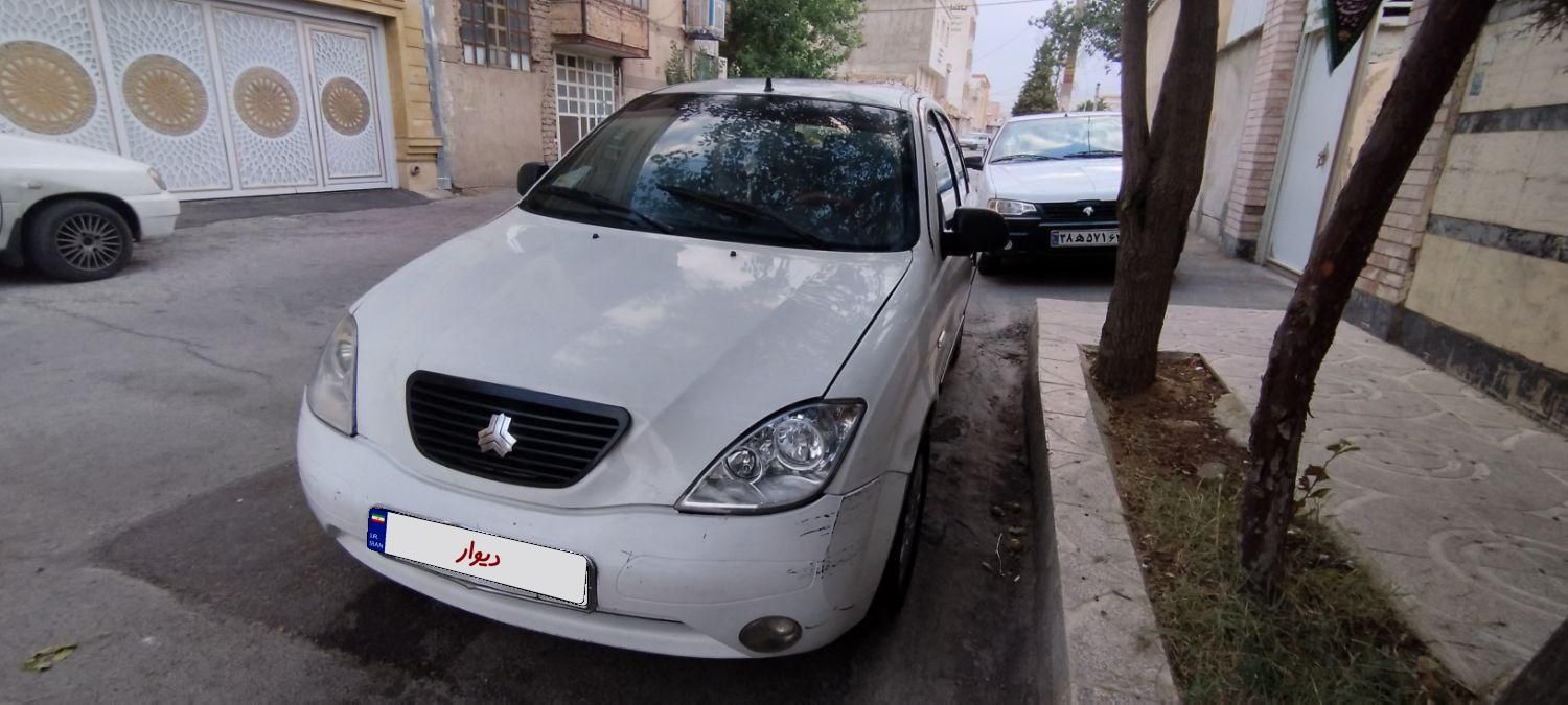 تیبا صندوق دار EX - 1395