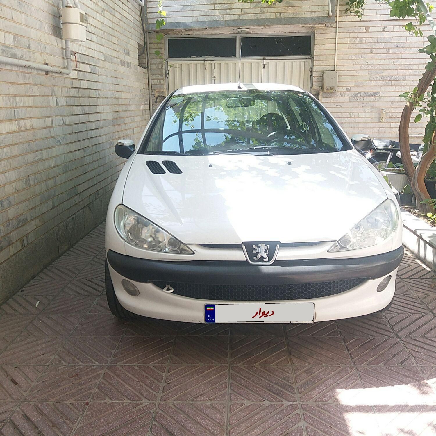 پژو ۲۰۶ صندوق دار v2 - 1391
