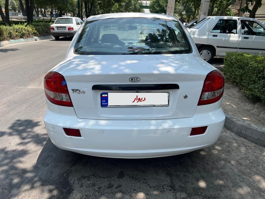 کیا ریو صندوقدار نیمه فول UB - 1388