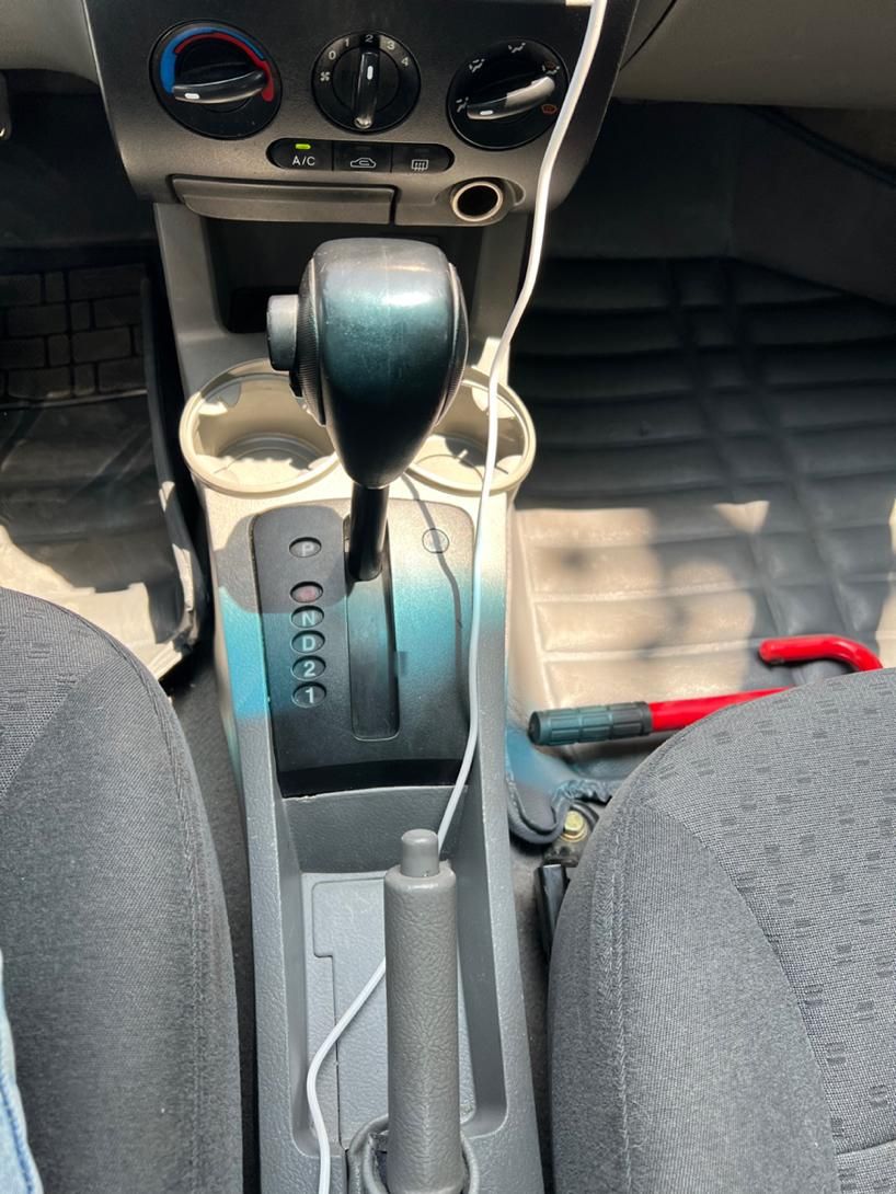 کیا ریو صندوقدار نیمه فول UB - 1388