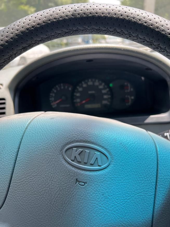 کیا ریو صندوقدار نیمه فول UB - 1388